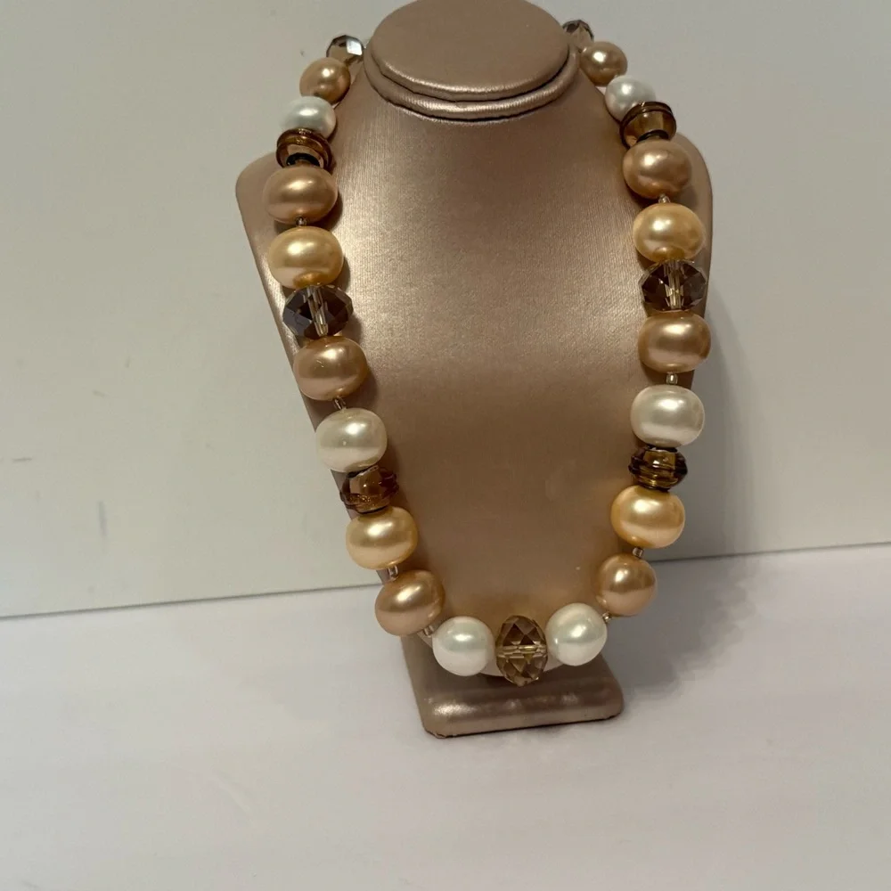 VINTAGE NECKLACE TRICOLOR FAUX GLASS PEARLS BEADS FAUX SMOKY QUARTZ CRYSTAL